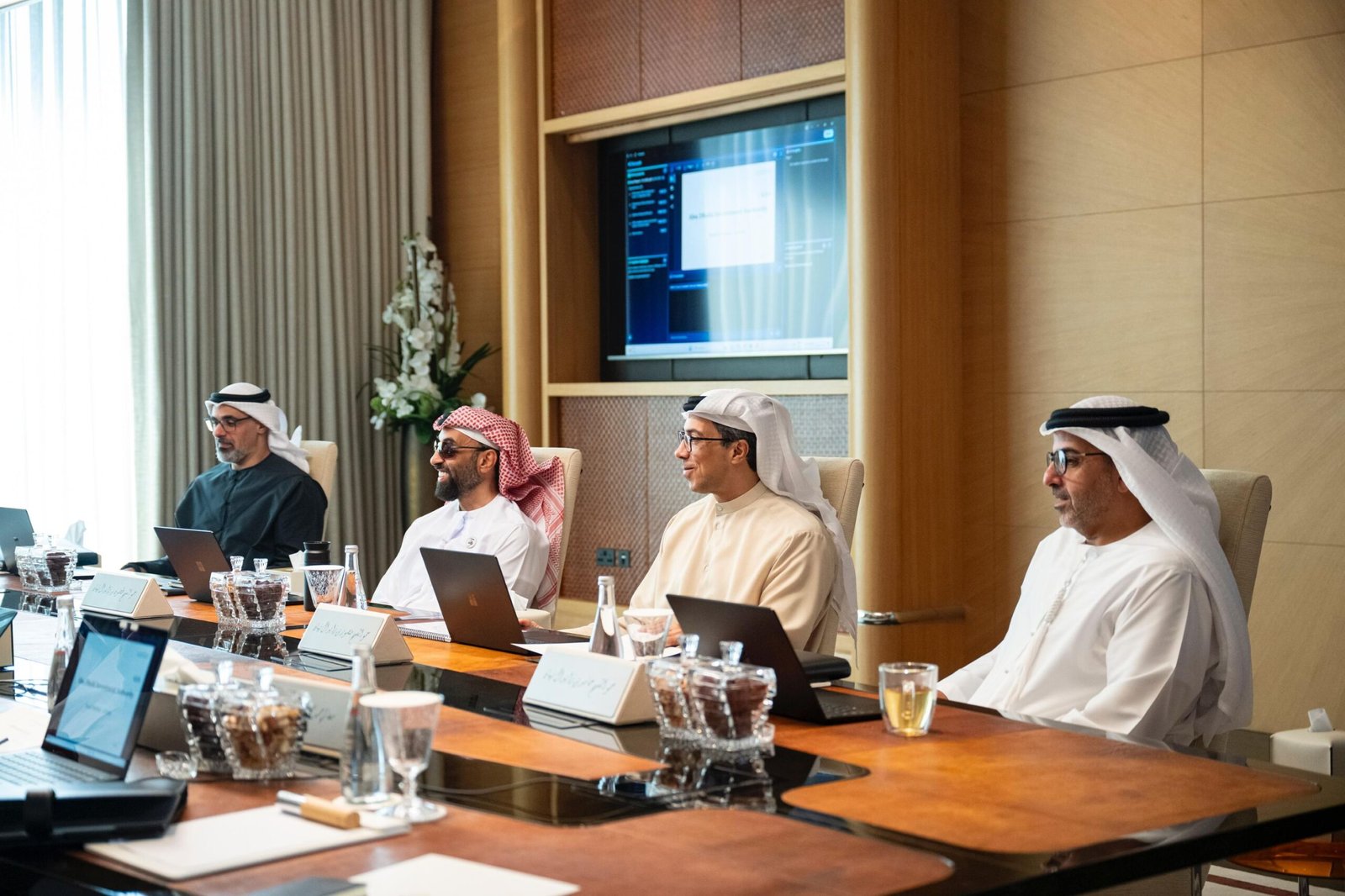 Abu Dhabi Investment Authority Board holds 2nd Meeting - UAE