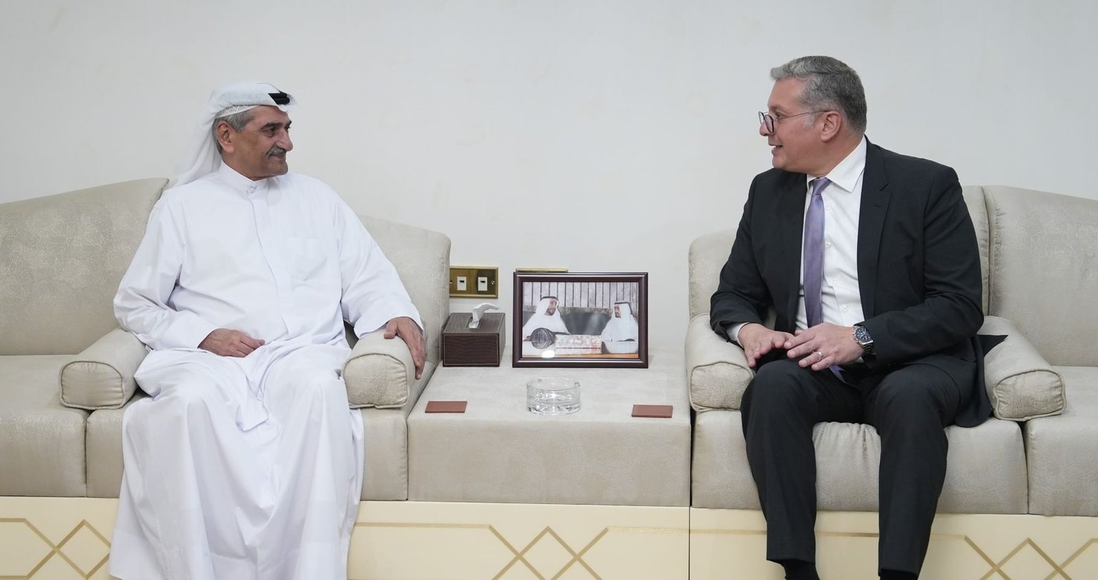 Fujairah Ruler Meets With Egyptian Minister of Petroleum - UAE