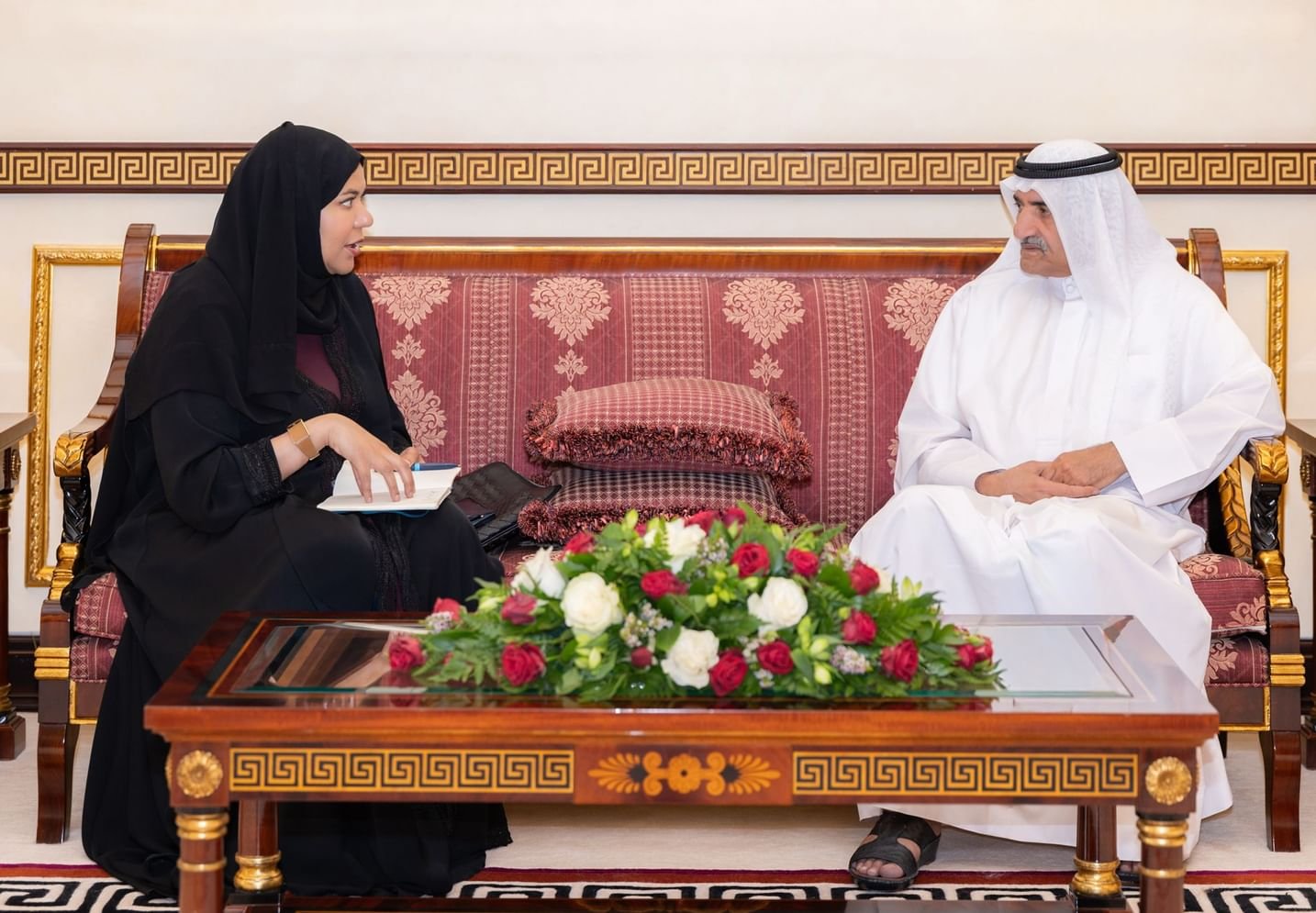 Fujairah Ruler Meets With Minister of Family - UAE