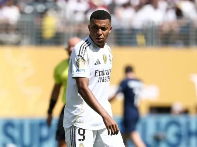 the hearing is related to the beginning of the dispute in september 2024 when kylian mbappe who left for real madrid on a free transfer claimed 55 million euros from paris saint germain in unpaid wages and bonuses photo afp