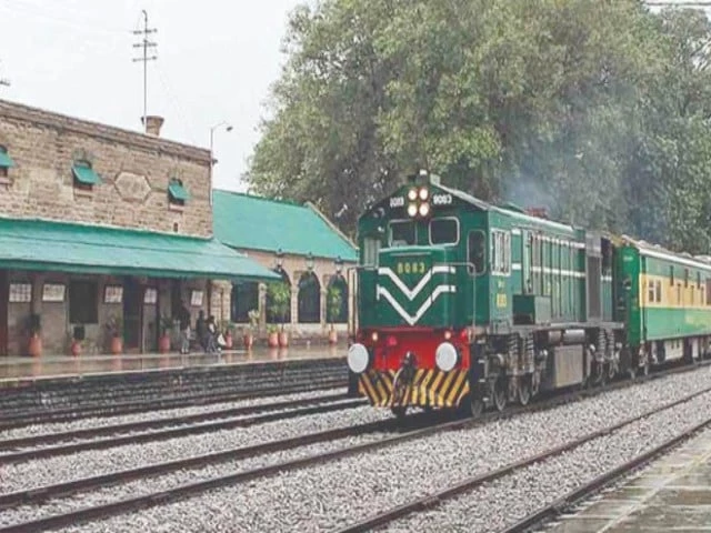 blast damages railway track in nasirabad balochistan