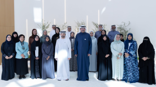Hamdan bin Mohammed Meets Emirati Students in Kuwait