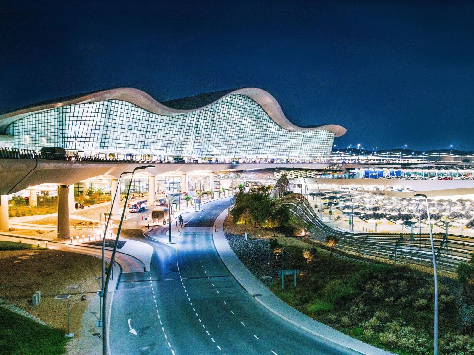 Abu Dhabi Airports: One fatality, seven injured in incident following interception of drone targeting Zayed International Airport - UAE