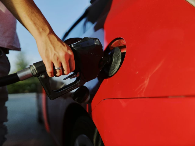 ogra increased hsd and petrol prices from march 01 photo pexels