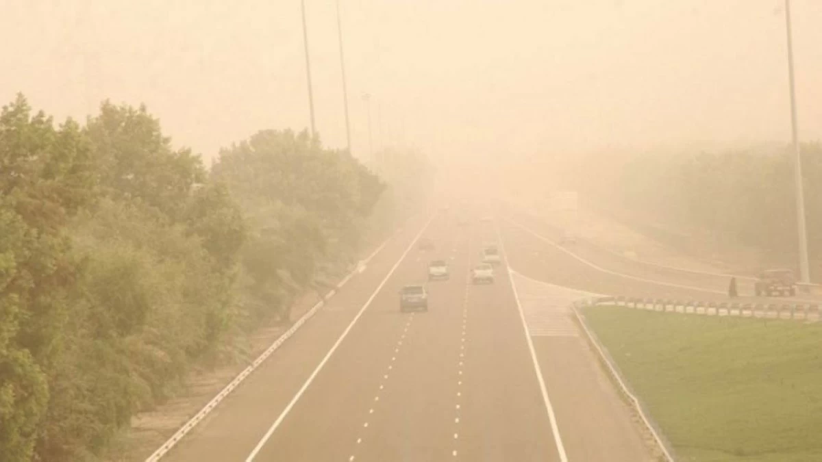 According to the UAE’s National Centre of Meteorology (NCM), wind speeds are likely to reach up to 40 km/h, particularly during the afternoon, leading to blowing dust and reduced visibility in some areas. File photo used for illustrative purposes only.