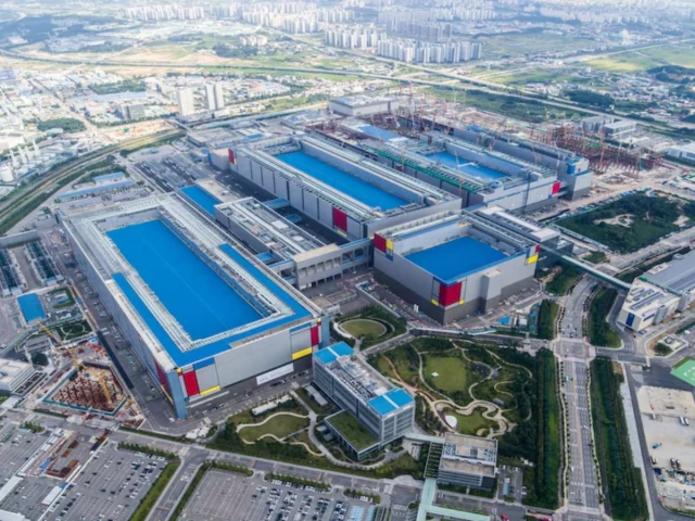 a view shows samsung electronics chip production plant at pyeongtaek south korea in this handout picture obtained by reuters on september 7 2022 samsung electronics handout via reuters